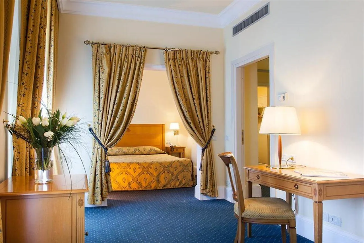****  Hotel Residenza Parco Fellini Rímini Italia